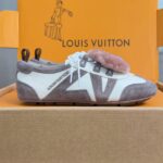 Lv Sneakerina