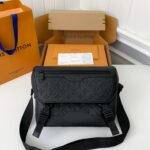 LV Messenger Voyager