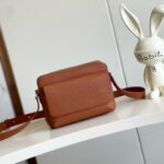 LV Boarding Messenger