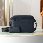 LV Trio Messenger
