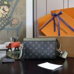 LV Gaston Wearable
