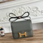 Hermès Constance