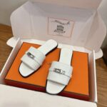 Hermes Giulia